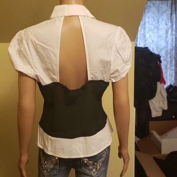 Top - Picture 3 of 6